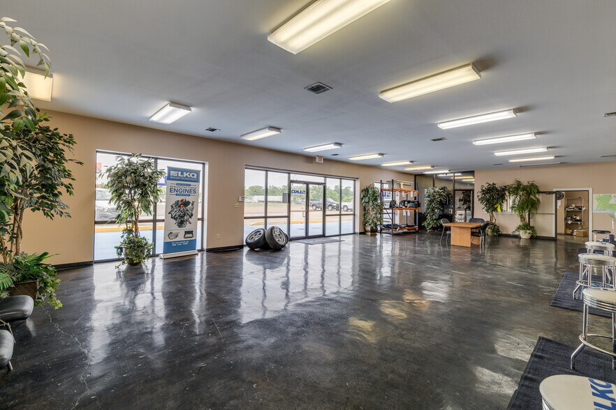 208 Franklin Dr, West Monroe, LA à vendre - Photo du bâtiment - Image 2 de 28