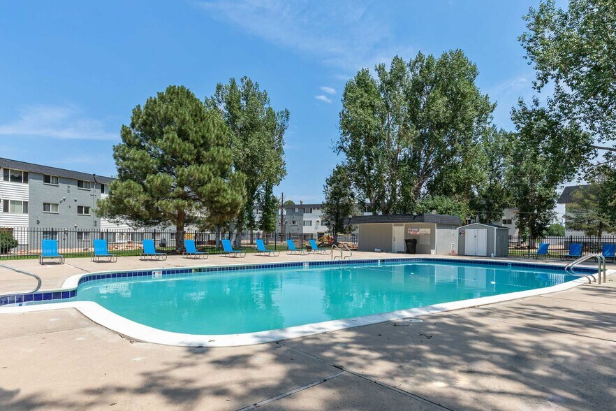 10785 E Exposition Ave, Aurora, CO à vendre - Photo du bâtiment - Image 3 de 22