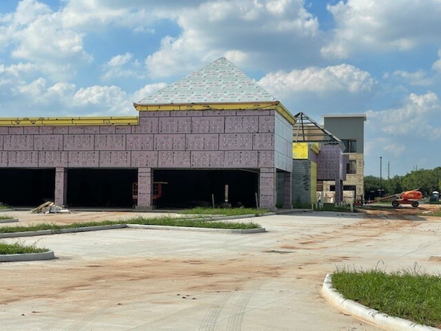 4899 Highway 6, Missouri City, TX à vendre - Photo du bâtiment - Image 3 de 66