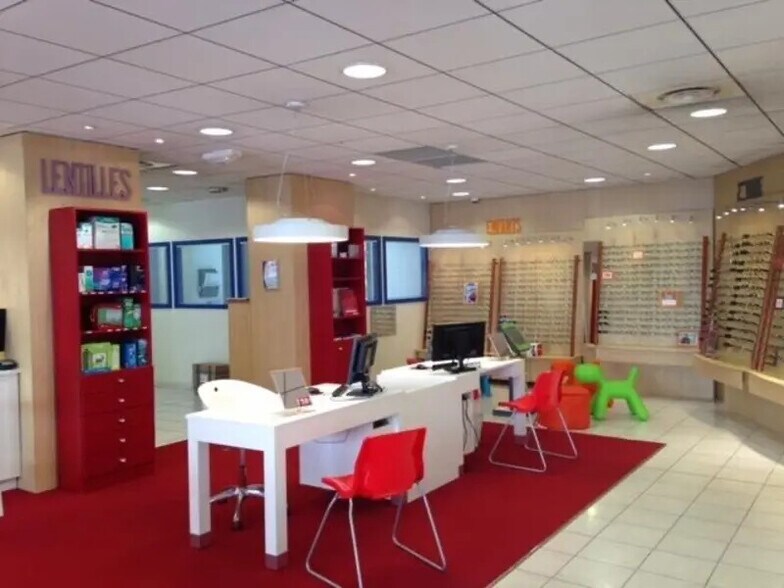 Bureau dans Lyon à vendre - Photo du bâtiment - Image 3 de 3