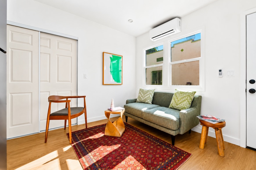 2819 3rd Ave, Los Angeles, CA for sale - Building Photo - Image 2 of 20