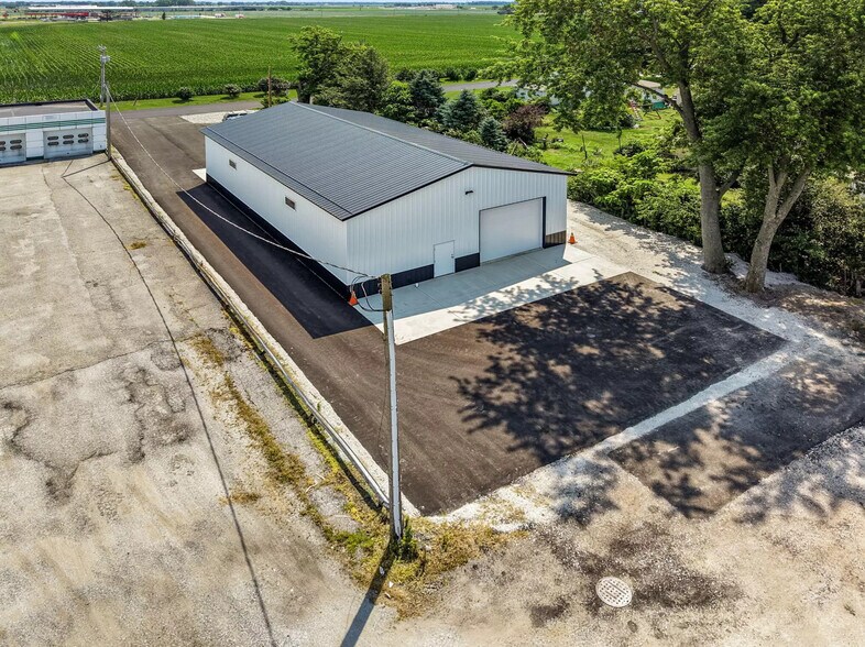 409 N Ohio St, Wanatah, IN à vendre - Photo du bâtiment - Image 3 de 15