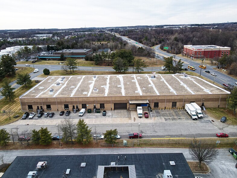 6605 Selnick Dr, Elkridge, MD à vendre - Photo du bâtiment - Image 2 de 4
