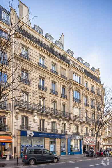 62 Rue De Maubeuge, Paris à louer - Photo du bâtiment - Image 3 de 11