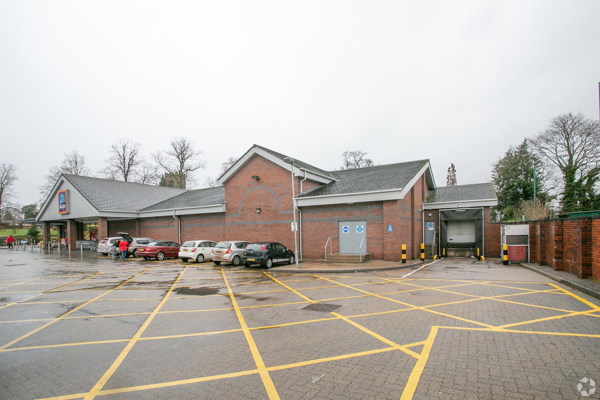 100 Madawaska Blvd, Arnprior, ON à vendre Photo principale- Image 1 de 1