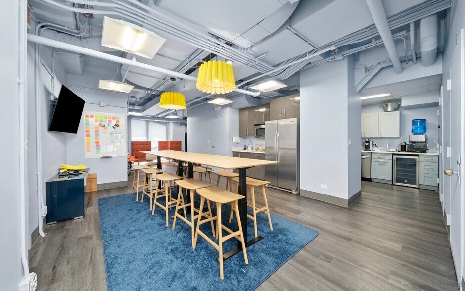 345 N Canal St, Chicago, IL à louer - Photo intérieure - Image 3 de 14