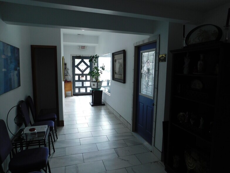 68 W Main St, Danville, IN à louer - Photo intérieure - Image 3 de 24