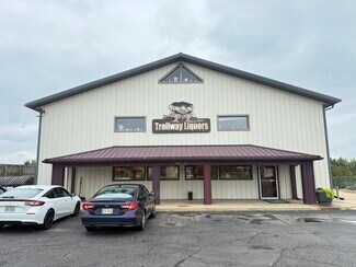 Plus de détails pour 500-504 W Main St, Mount Horeb, WI - Commerce de détail à louer
