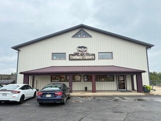 More details for 500-504 W Main St, Mount Horeb, WI - Retail for Lease