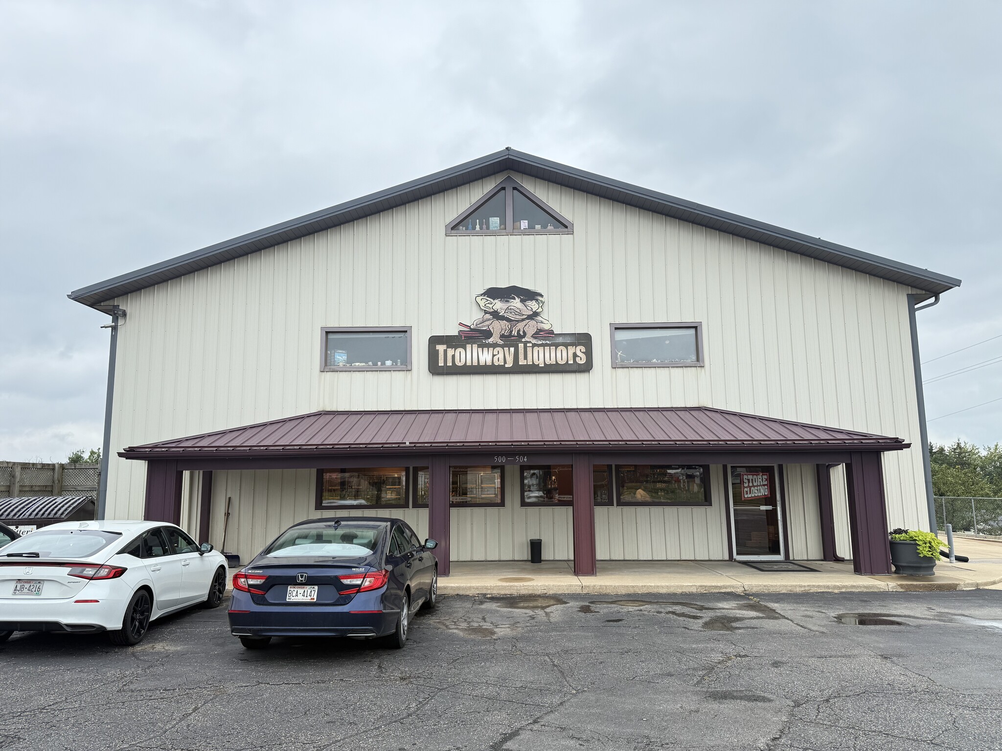 500-504 W Main St, Mount Horeb, WI for lease Building Photo- Image 1 of 12