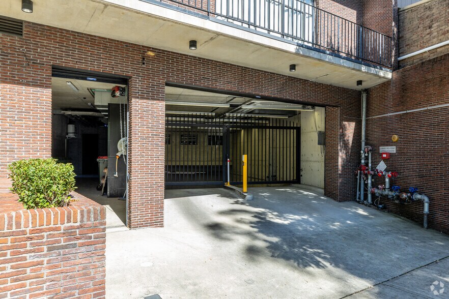 15-21 Doody St, Alexandria à louer - Photo du bâtiment - Image 3 de 5