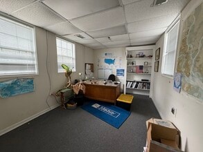 4208 Pace St, North Charleston, SC for lease Interior Photo- Image 1 of 7