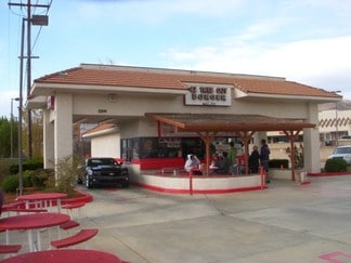 More details for 2211 Sierra Hwy, Acton, CA - Retail for Sale