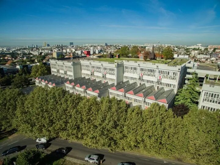 Flex in Montreuil for sale Aerial- Image 1 of 4