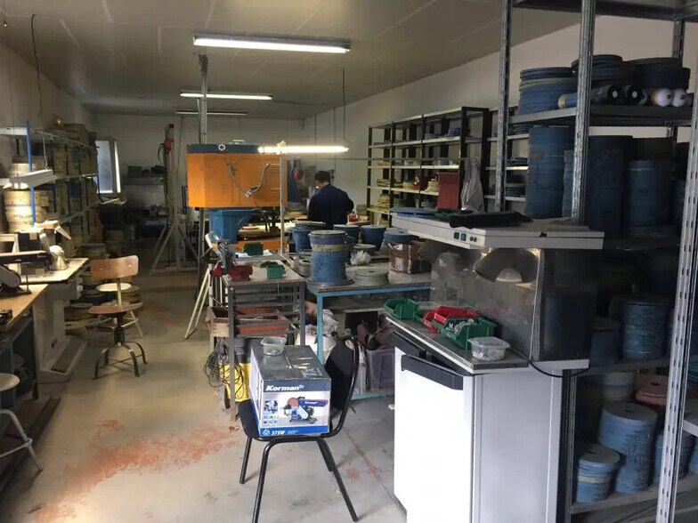 Flex dans Vitrolles à louer - Photo intérieure - Image 1 de 4