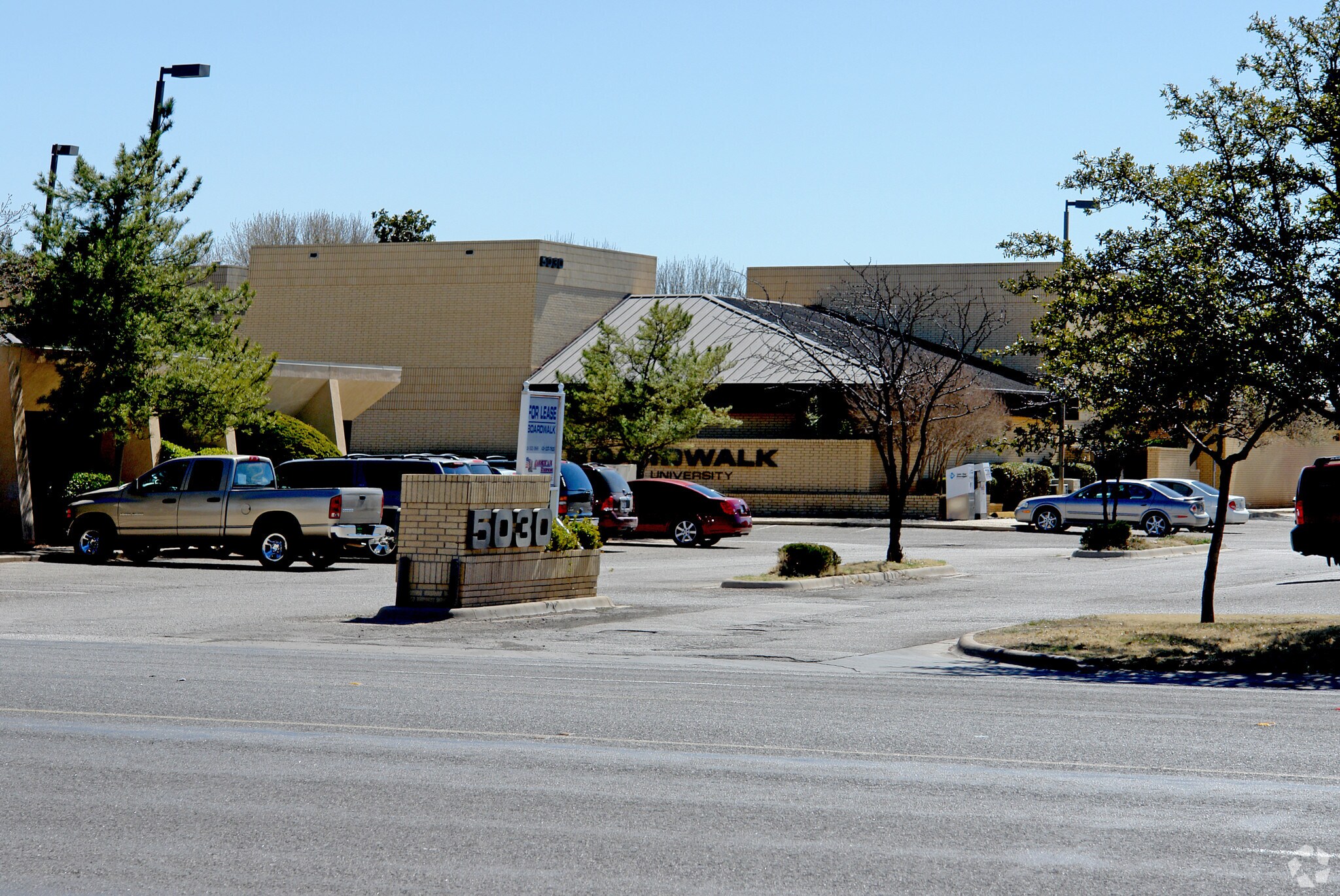 5030 E University Blvd, Odessa, TX à louer Photo principale- Image 1 de 4