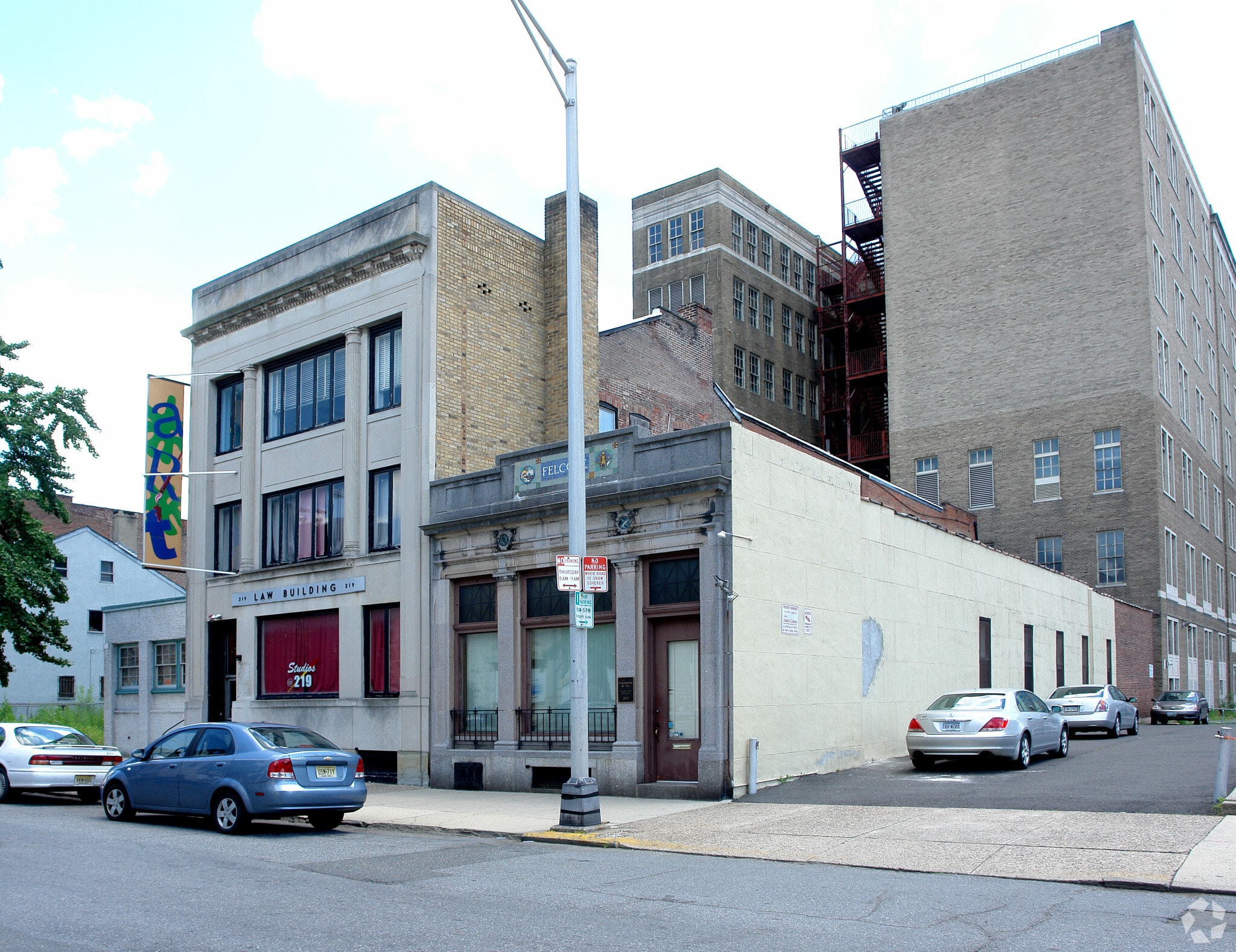 217 E Hanover St, Trenton, NJ for sale Primary Photo- Image 1 of 5