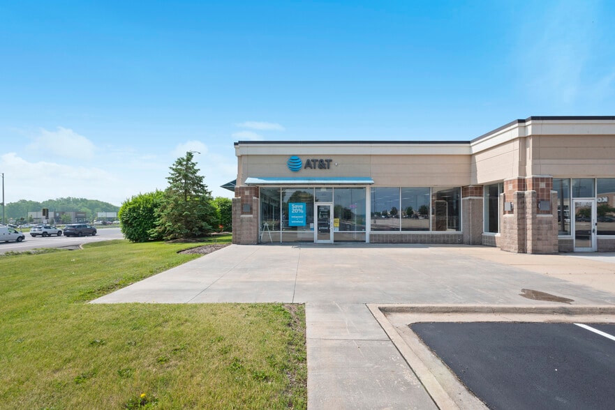 N Randall Rd & Mckee St, Batavia, IL for lease - Building Photo - Image 2 of 8