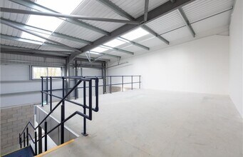 Arkwright Rd, Bedford for lease Interior Photo- Image 2 of 4