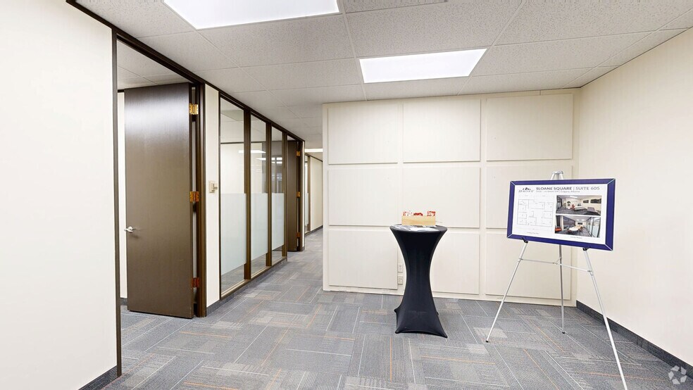 5920 1A St SW, Calgary, AB à louer - Photo du bâtiment - Image 2 de 23