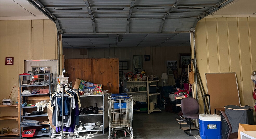 41 Lakeside Dr, Farmville, VA for sale - Building Photo - Image 3 of 7