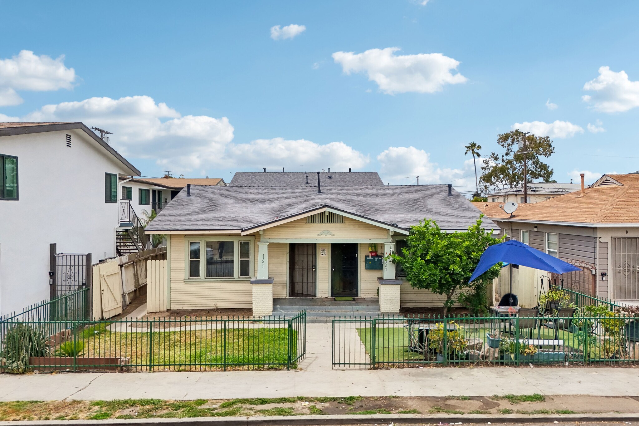 1341 Stanley Ave, Long Beach, CA à vendre Photo du bâtiment- Image 1 de 21