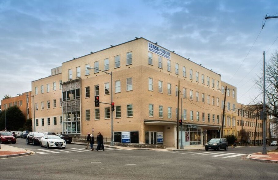 6856 Eastern Ave NW, Washington, DC à louer - Photo du bâtiment - Image 3 de 3