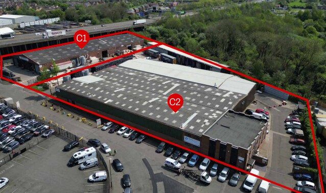 Staircraft Group portefeuille de 3 propriétés à vendre sur LoopNet.ca - Photo du bâtiment - Image 2 de 3