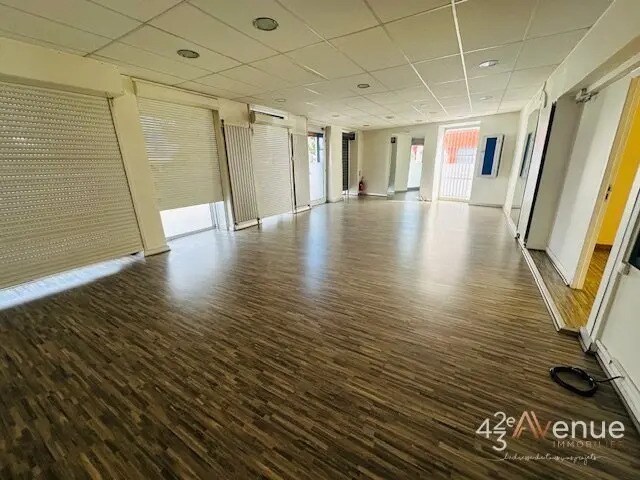 Office in Saint-Étienne for lease - Interior Photo - Image 3 of 10