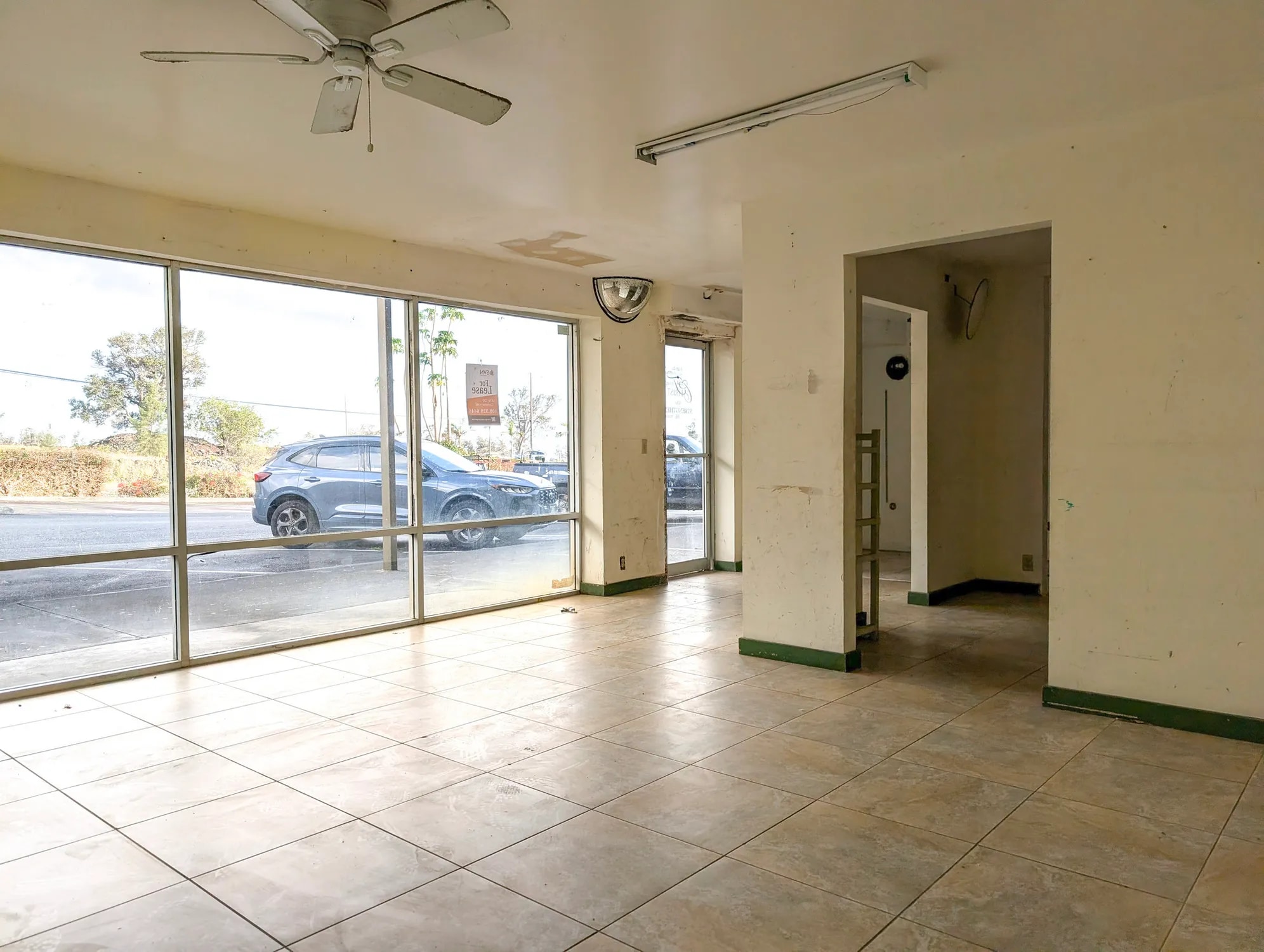 92-8701 Hawaii Belt Rd, Ocean View, HI for lease Interior Photo- Image 1 of 4