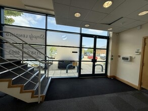 Fryers Way, Ossett for lease Interior Photo- Image 2 of 6