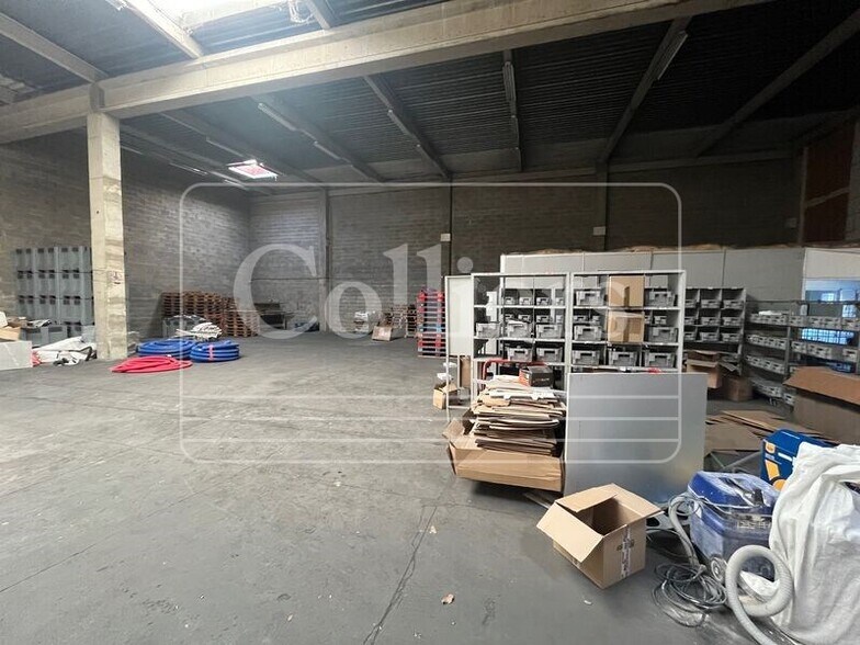 Flex in Vitrolles for lease - Building Photo - Image 3 of 8