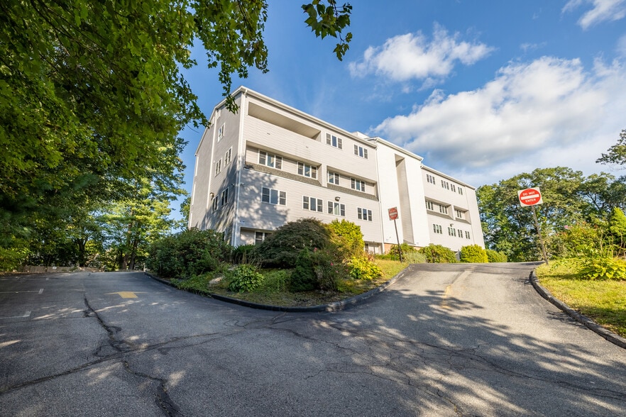 1538 Turnpike St, North Andover, MA for sale - Building Photo - Image 1 of 31