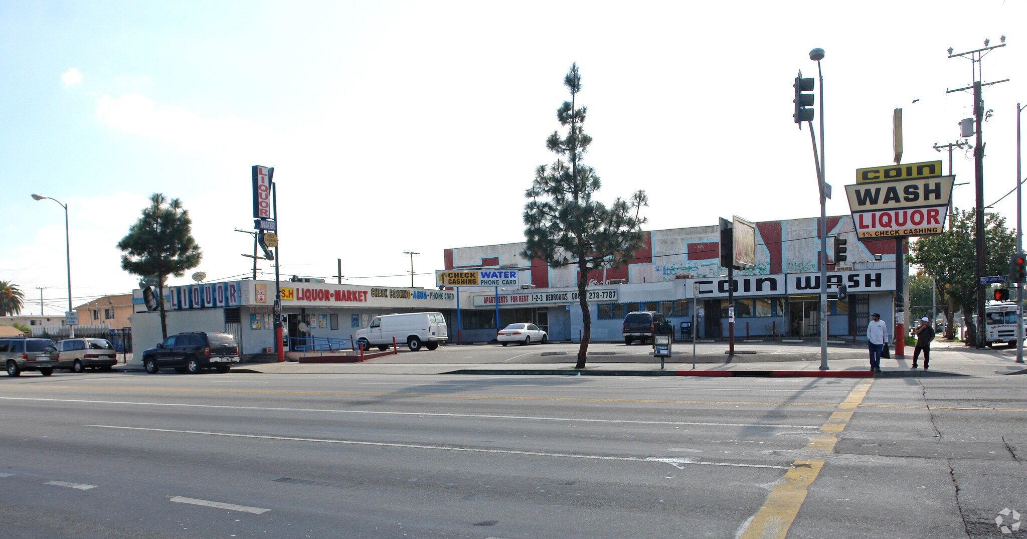 4000 Avalon Blvd, Los Angeles, CA à louer Photo du bâtiment- Image 1 de 2