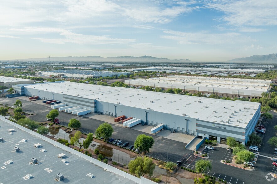 601 N 75th Ave, Phoenix, AZ à louer - Aérien - Image 2 de 6