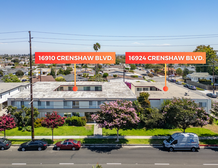 16910 Crenshaw Blvd, Torrance, CA à vendre - Photo du b timent - Image 1 de 23