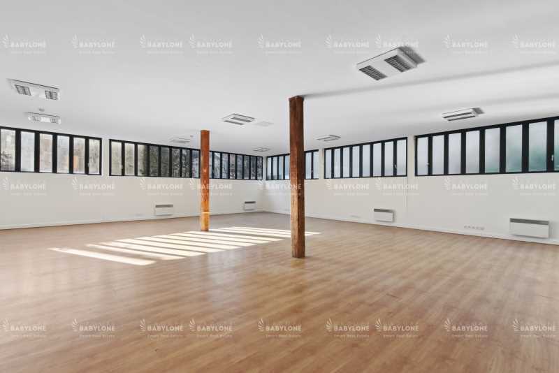 Office in Montreuil for lease - Interior Photo - Image 2 of 10