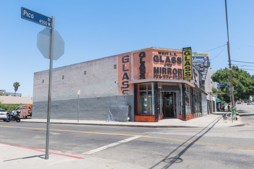 4525-4529 W Pico Blvd, Los Angeles, CA for sale - Building Photo - Image 3 of 11