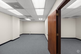 1761 W Hillsboro Blvd, Deerfield Beach, FL for lease Interior Photo- Image 1 of 1