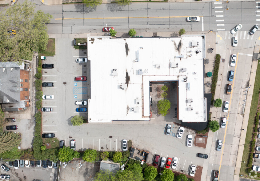 4815 Centre Ave, Pittsburgh, PA for lease - Aerial - Image 2 of 4