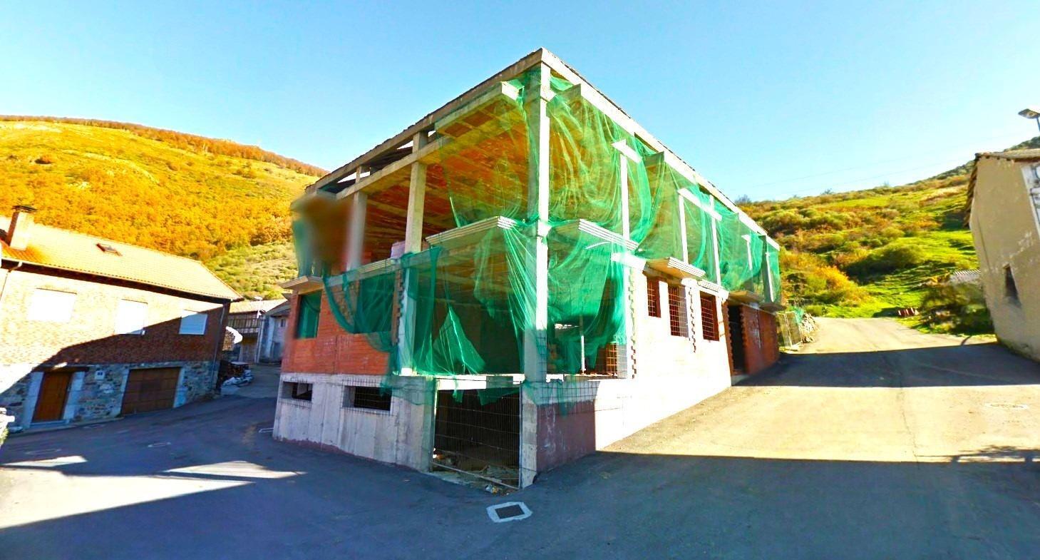 Calle del Barrio, 18A, Puebla de Lillo, León for sale Construction Photo- Image 1 of 9
