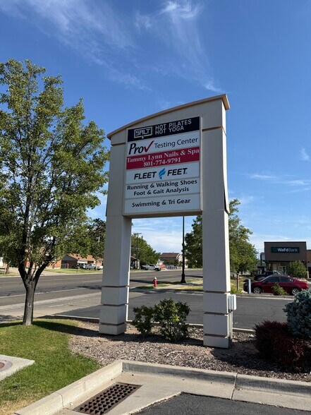 1830 N Hill Field Rd, Layton, UT à louer - Photo du bâtiment - Image 2 de 4
