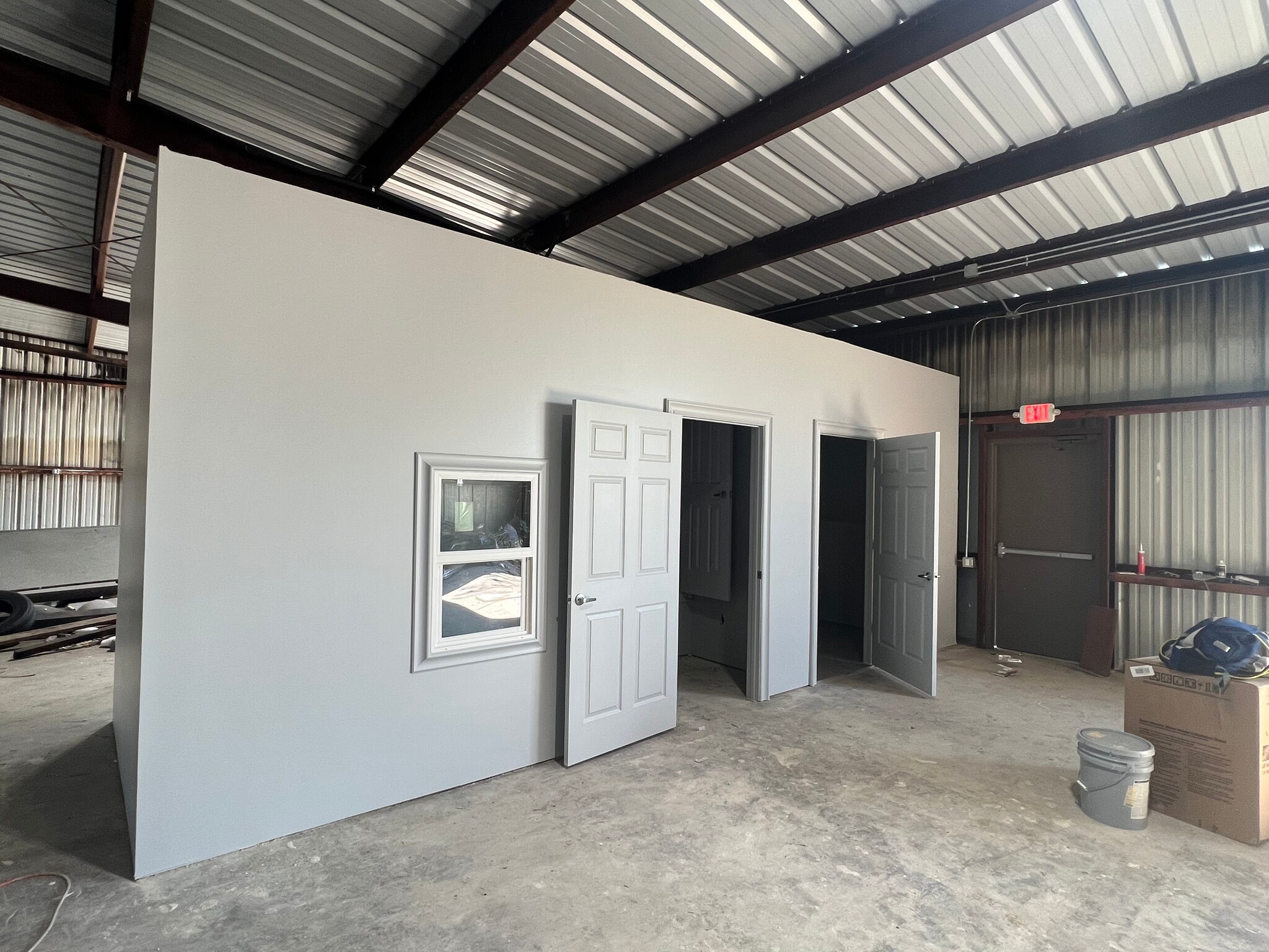 6229 Dixie Dr, Houston, TX for sale Building Photo- Image 1 of 8