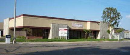 1941 W Commonwealth Ave, Fullerton, CA à louer - Photo du bâtiment - Image 2 de 3