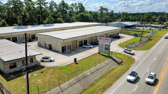 Plus de détails pour 26232 FM 2978 Rd, Magnolia, TX - Local d'activités, Industriel à louer