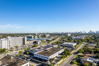 1400 NE Miami Gardens Dr, Miami, FL - aerial  map view