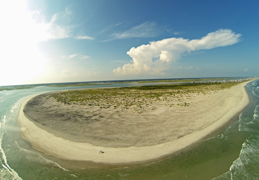 2200 Shoreline Dr, Topsail Beach, NC for sale - Aerial - Image 2 of 3