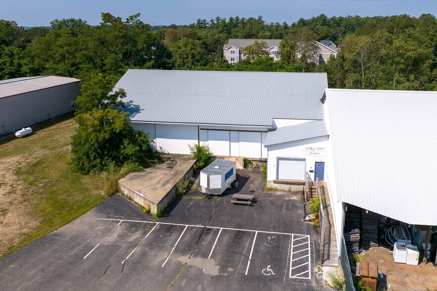 54 Allen St, Rochester, NH à vendre - Photo du bâtiment - Image 3 de 6