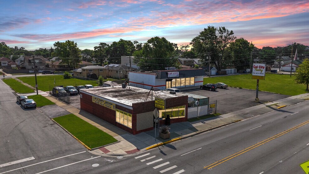 635 Burnham Ave, Calumet City, IL à vendre - Photo du bâtiment - Image 3 de 25