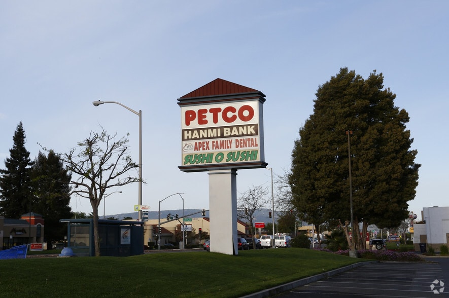 2765-2799 El Camino Real, Santa Clara, CA for lease - Building Photo - Image 3 of 3